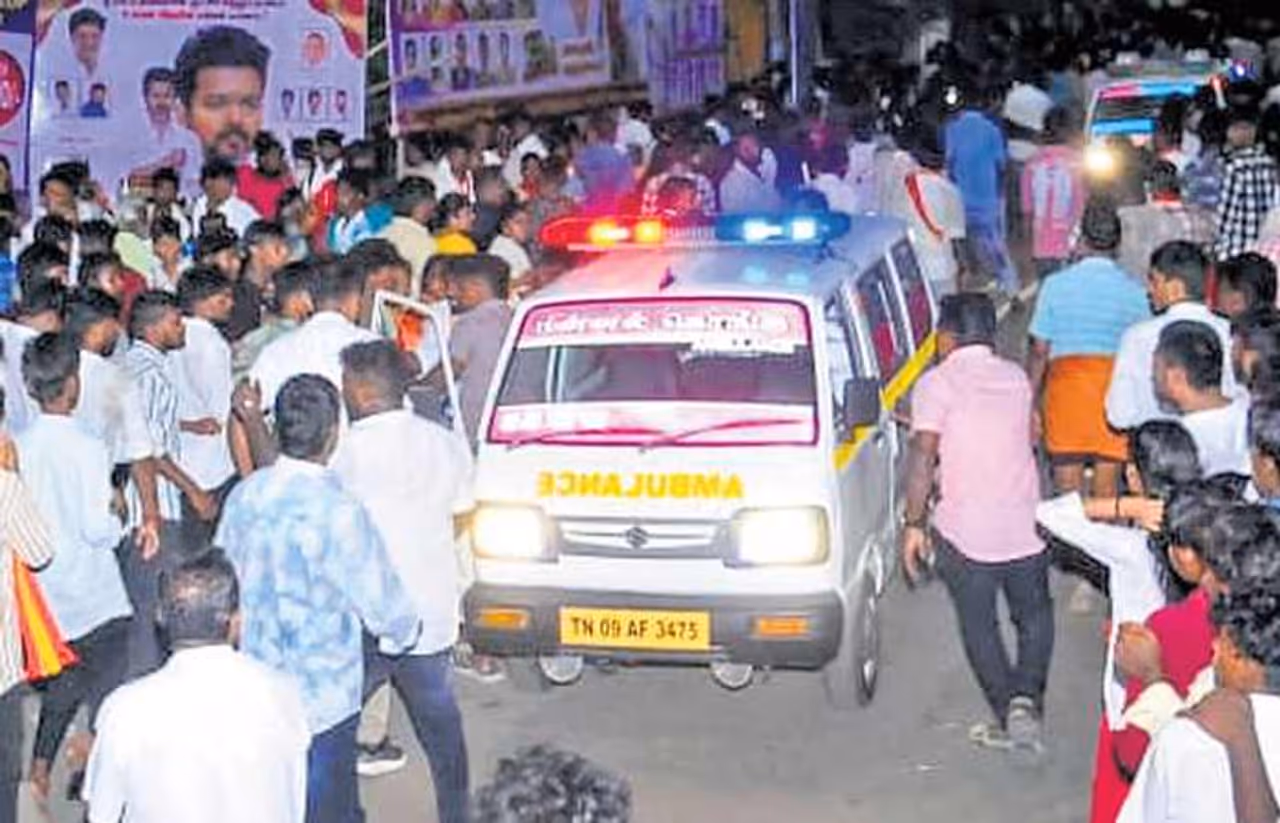 கரூர் சம்பவம்