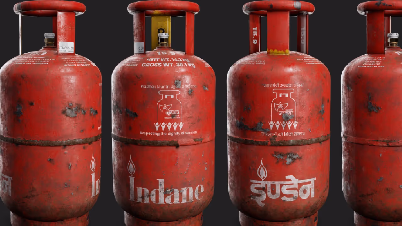 கச்சா விலைக்கு ஏற்ப சிலிண்டர் விலை