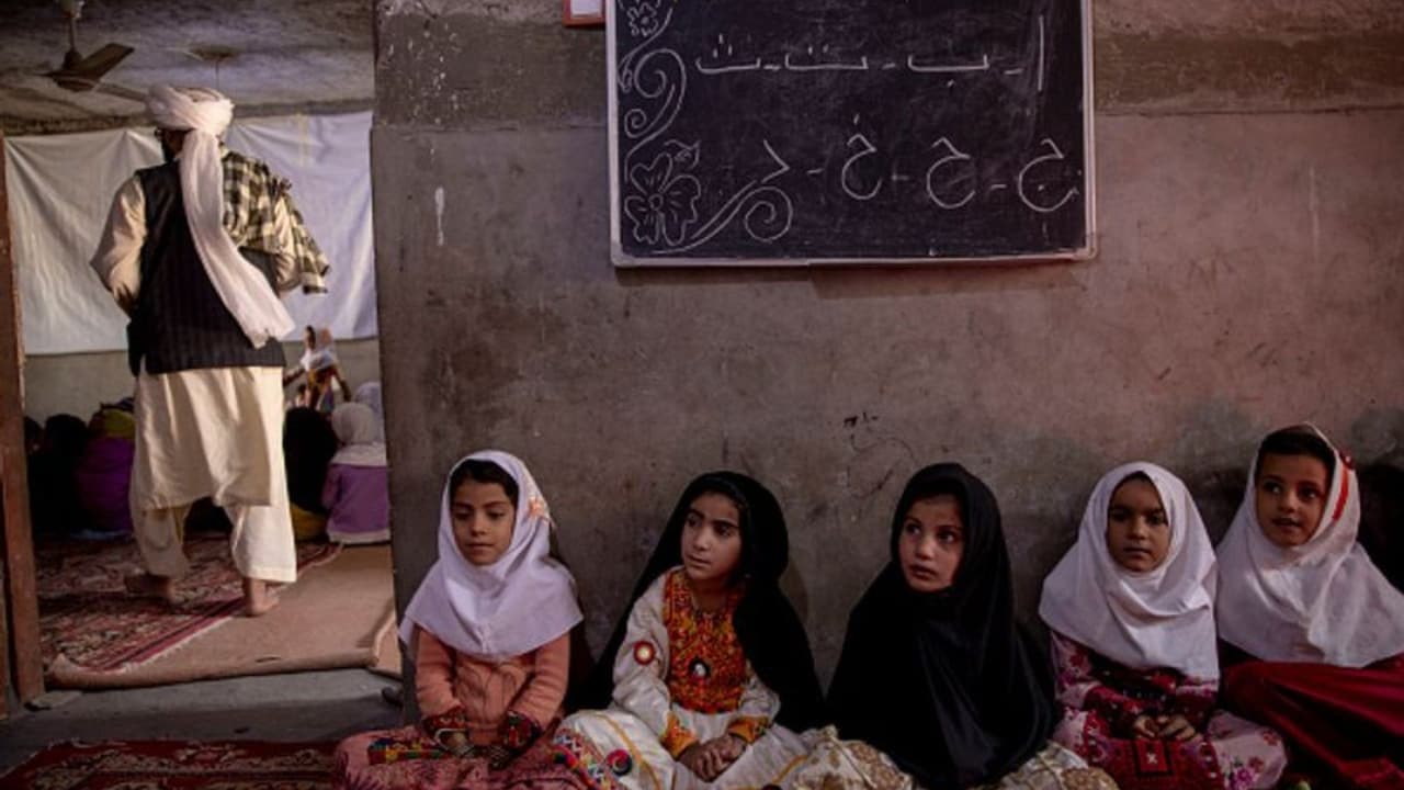 ఆఫ్ఘానిస్తాన్, పాకిస్తాన్ ఉద్రిక్తతలు ఆఫ్ఘానిస్తాన్, పాకిస్తాన్ ఉద్రిక్తతలు