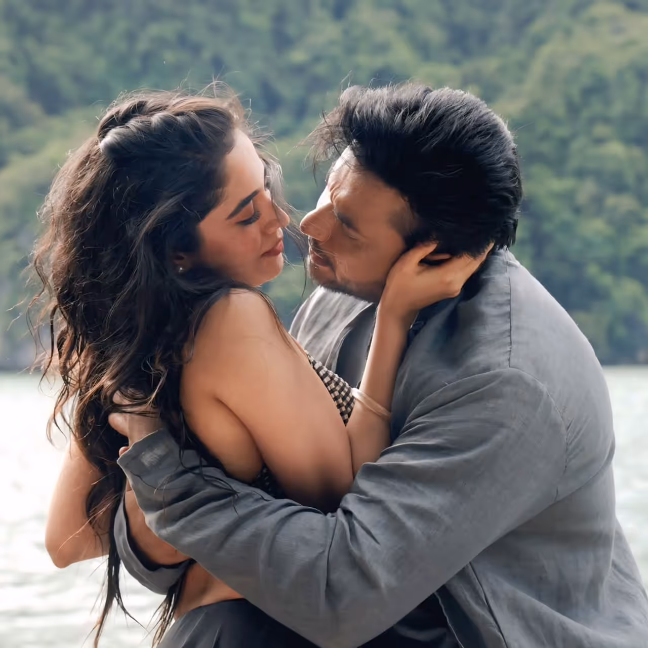 ಡೆವಿಲ್ ರಚನಾ ಡೆವಿಲ್ ರಚನಾ