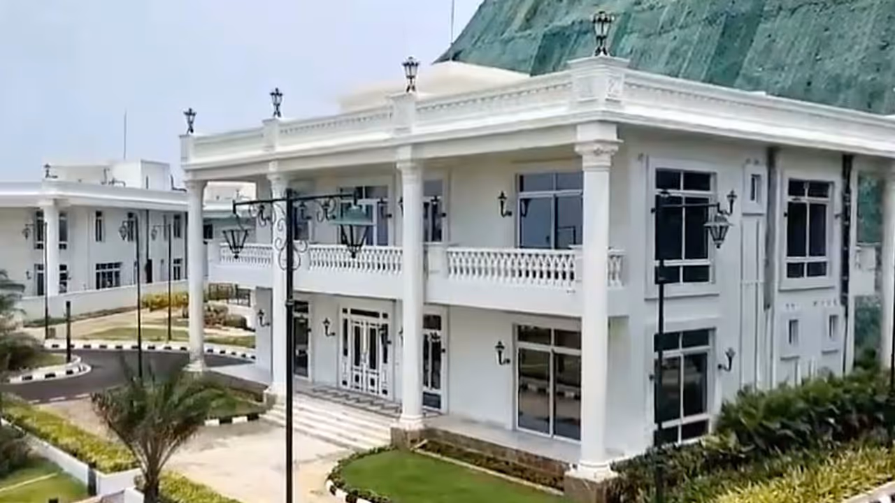 వైఎస్ జగన్ సమయంలో నిర్మాణం..