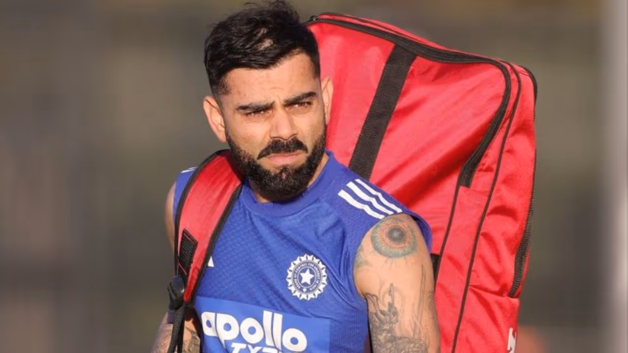 ఫ్యాబ్ ఫోర్లో ఒకడు.. ఫ్యాబ్ ఫోర్లో ఒకడు..