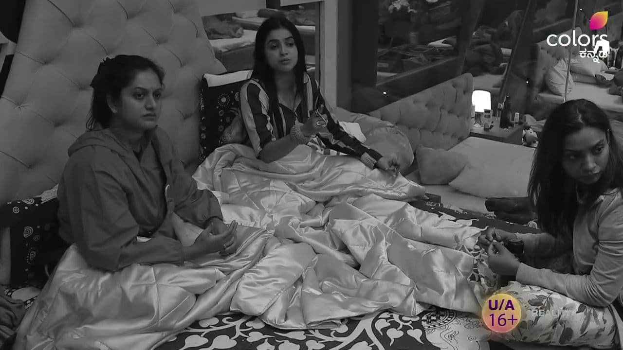 ಅಶ್ವಿನಿ ಗೌಡ ಮತ್ತು ಜಾನ್ವಿ