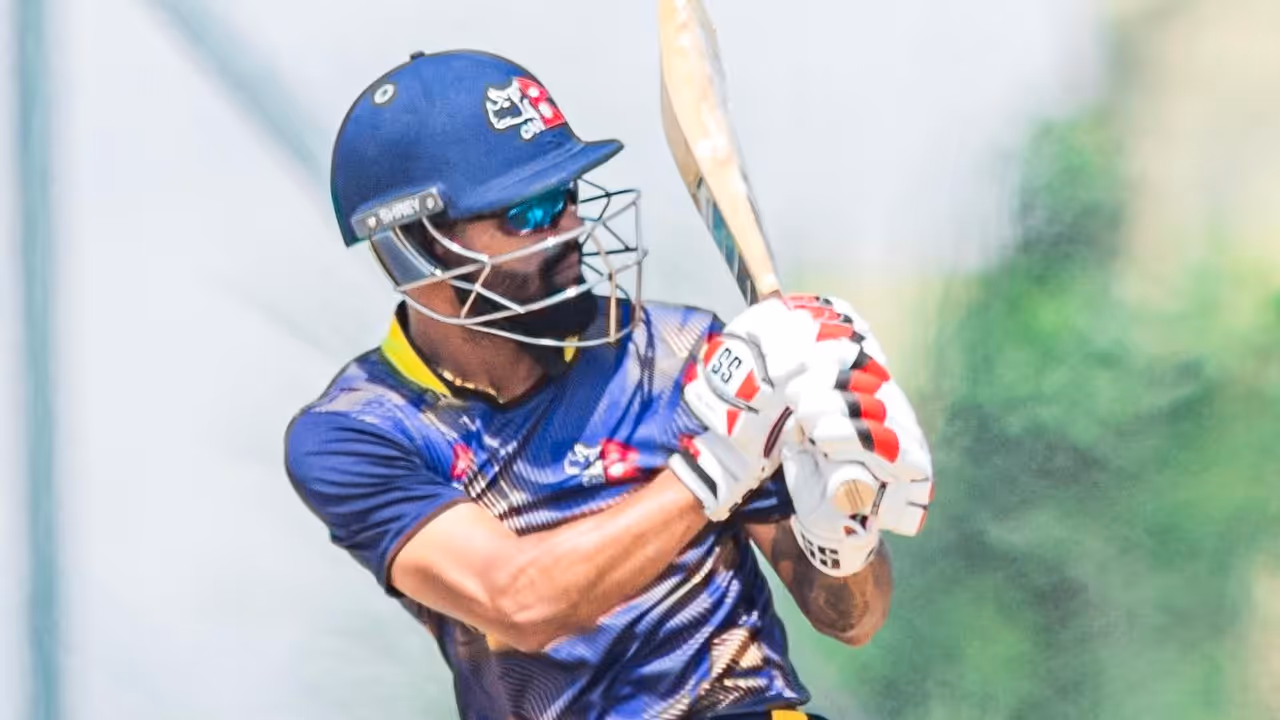 9 బంతుల్లోనే హాఫ్ సెంచరీ.. యువరాజ్ రికార్డ్ బద్దలు