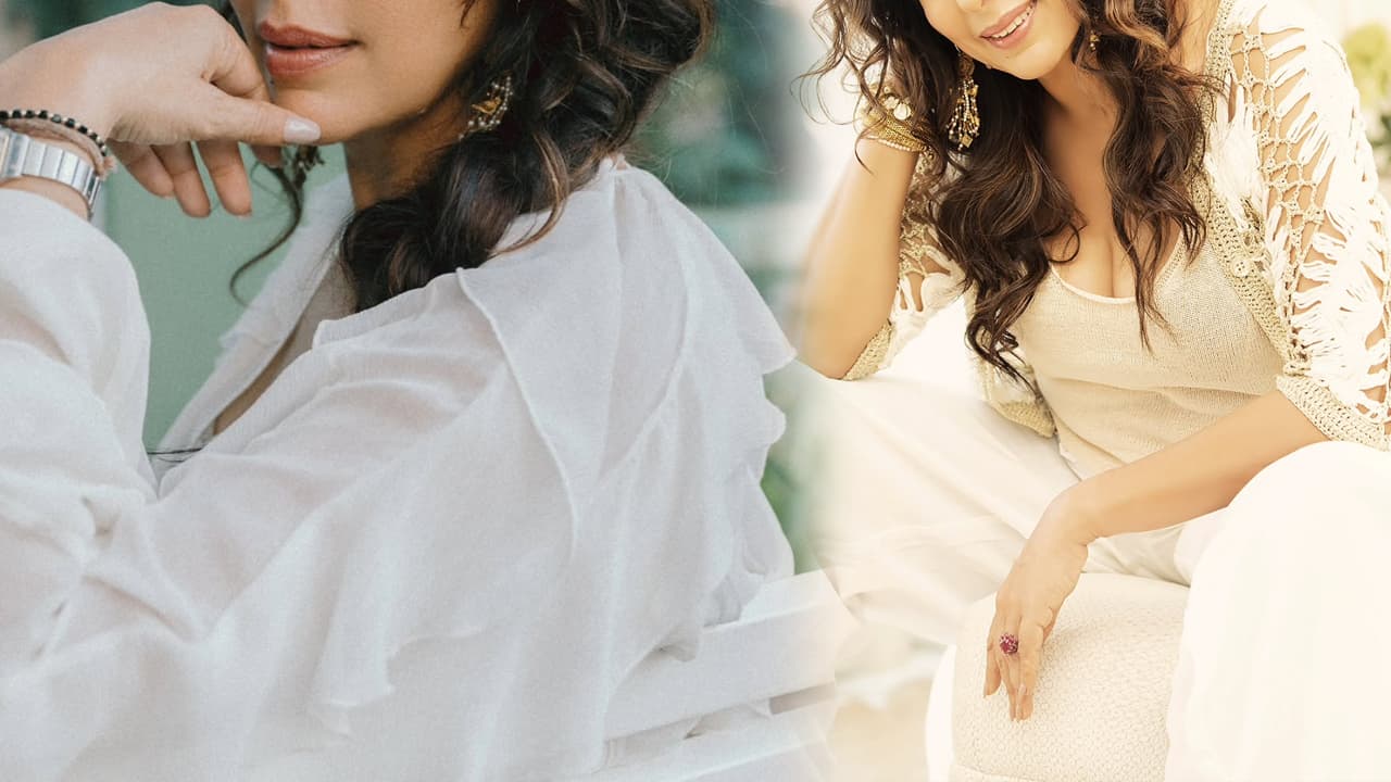 ఒక్క లుక్తో.. ఒక్క లుక్తో..