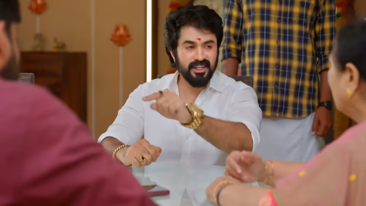 Ethirneechal Thodargiradhu Serial Today Episode