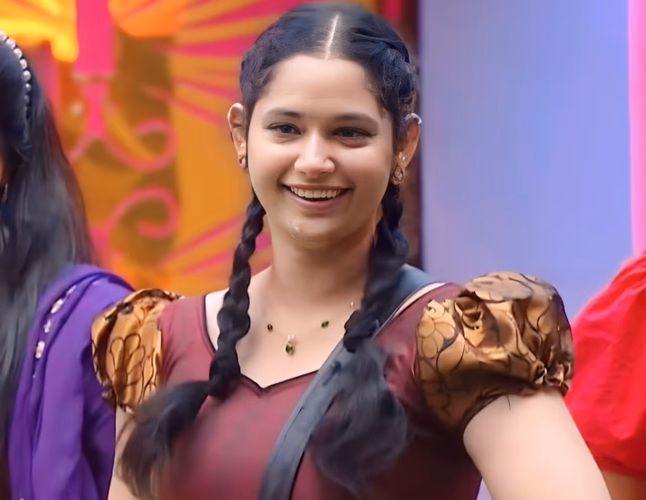 వైల్డ్ కార్డ్ ద్వారా ఎంట్రీ ఇచ్చిన రమ్య మోక్ష 