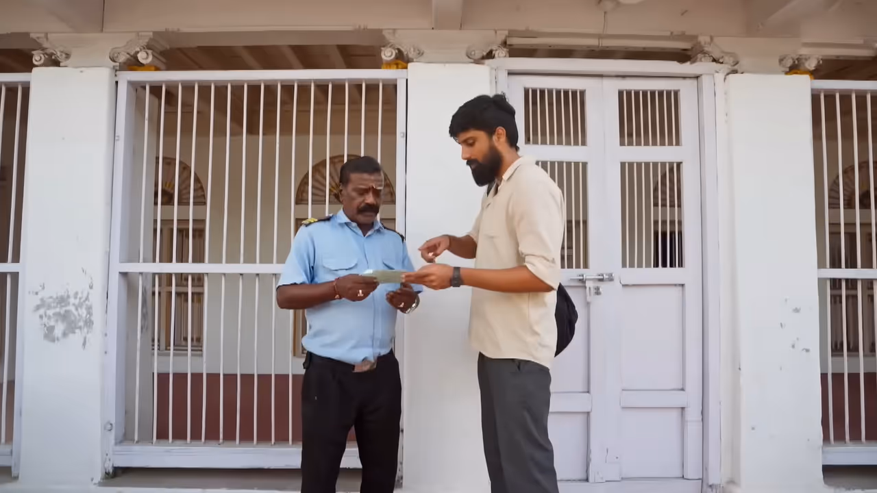 Ethirneechal Thodargiradhu Serial Today Episode