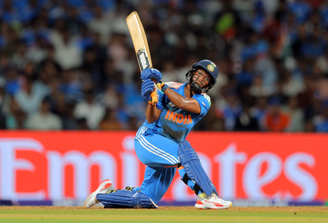 చరిత్ర సృష్టించిన దీప్తి శర్మ