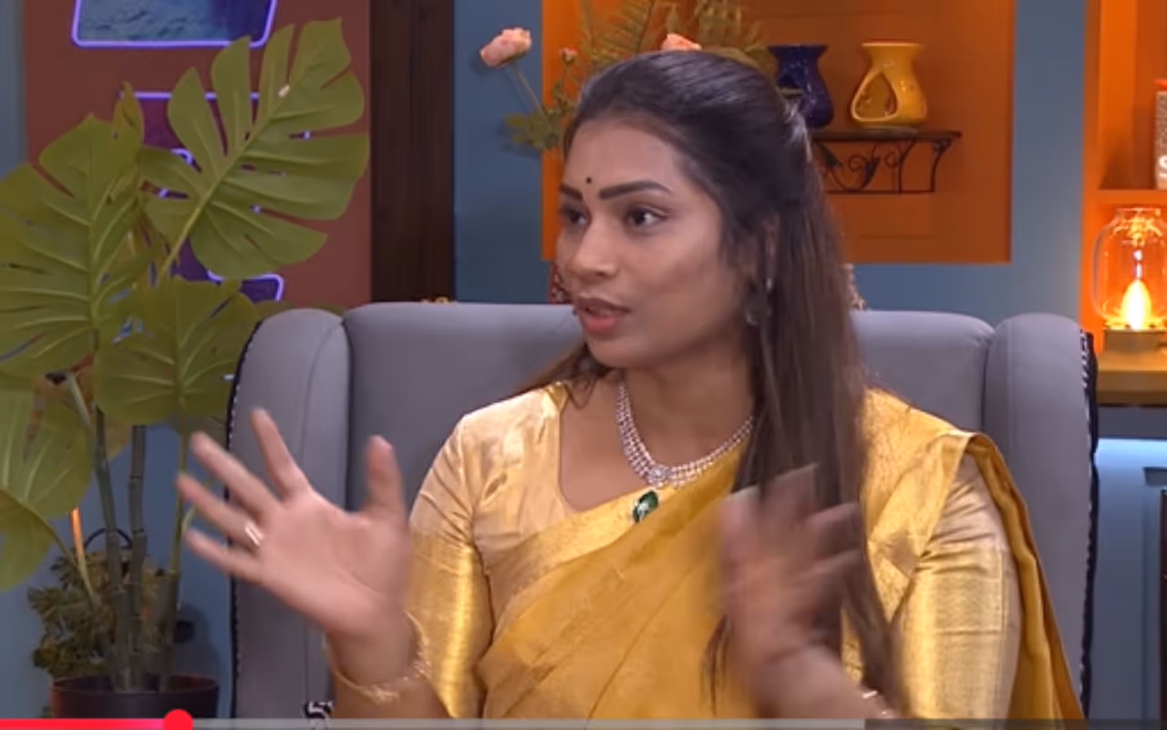 బిగ్‌ బాస్‌ తెలుగు 9 హౌజ్‌ నుంచి దివ్వెల మాధురి ఎలిమినేట్‌