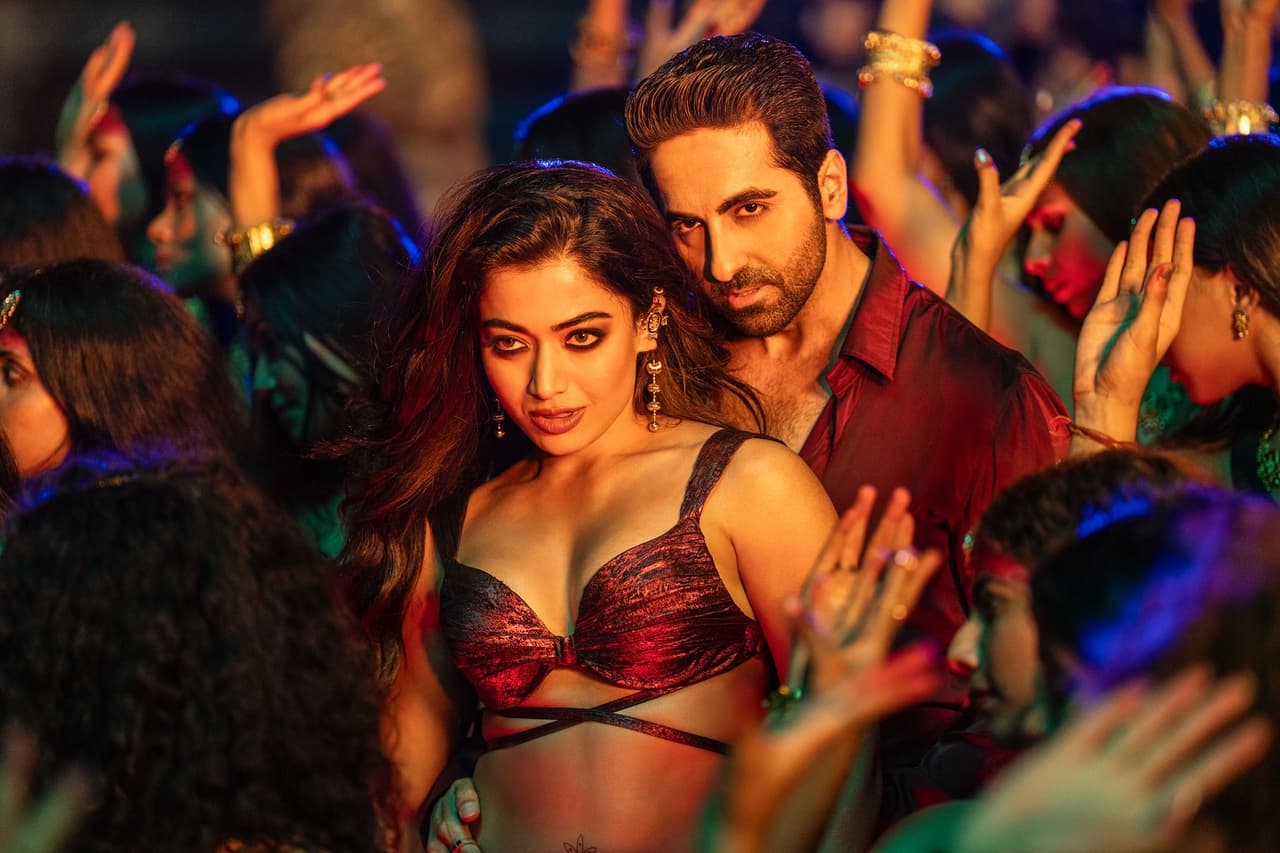 ವಿಜಯ್ ಹೆಸರಿನ ಹಿಂದೆ ಬಿದ್ದಿದ್ಯಾಕೆ ರಶ್ಮಿಕಾ ಮಂದಣ್ಣ?