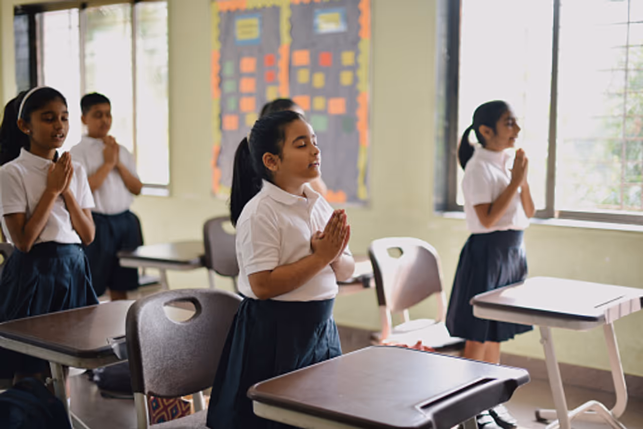 প্রার্থনা সঙ্গীত নিয়ে নির্দেশিকা