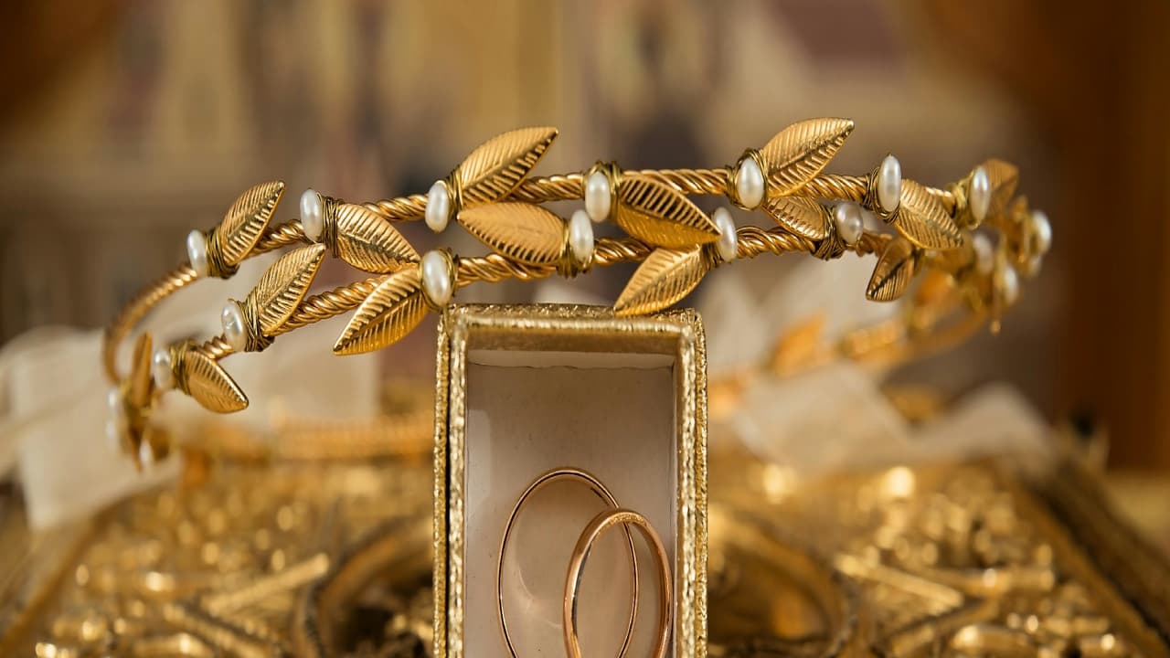 மீண்டும் மேல் நோக்கிய பாயும் தங்கம்