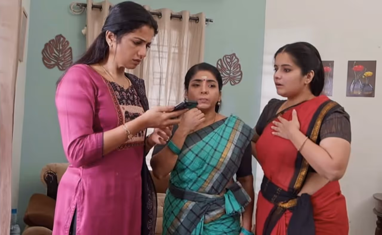 3 Actors Quit Ethirneechal Thodargiradhu Serial