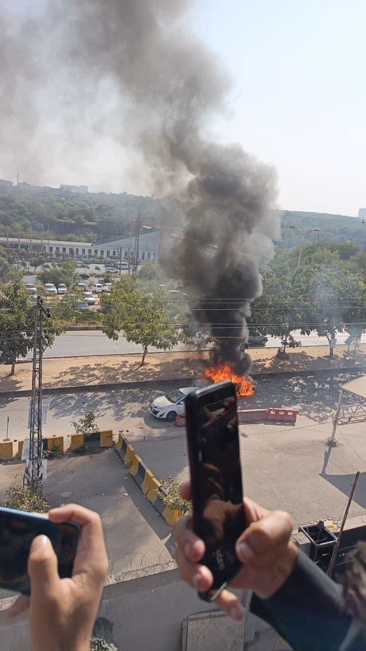 ইসলামাবাদে আত্মঘাতী বোমা হামলা 