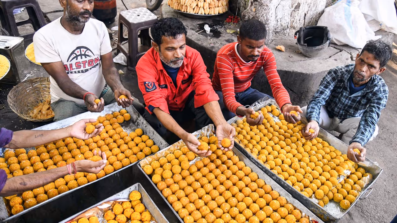 बिहार में जीत का जश्न बिहार में जीत का जश्न