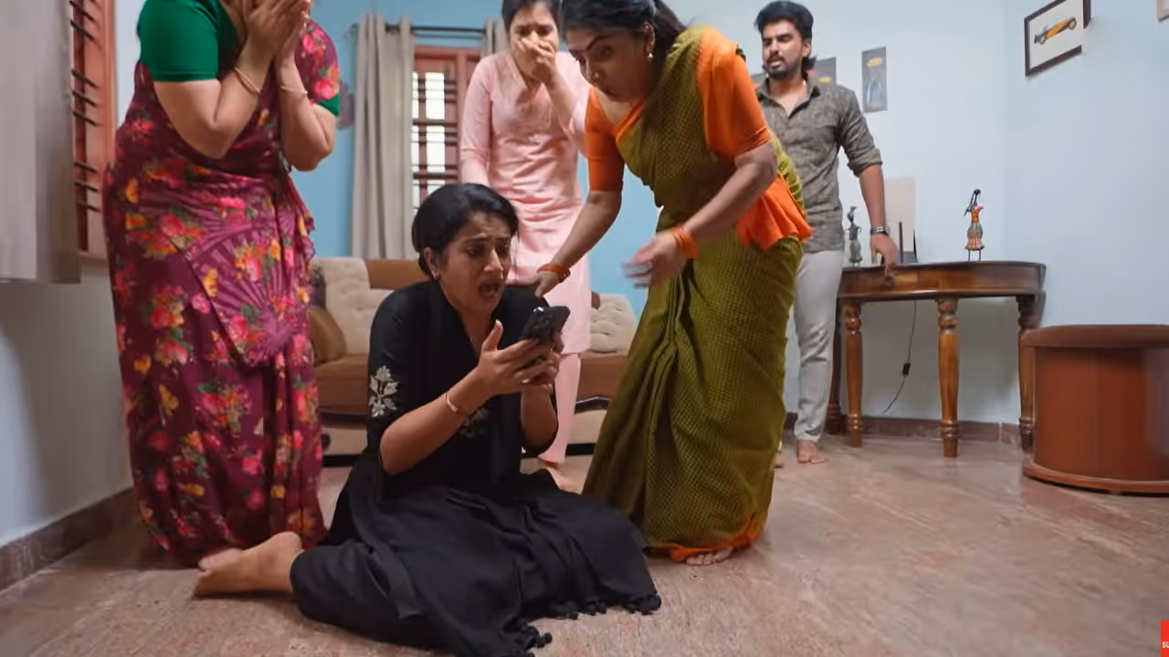 Ethirneechal Thodargiradhu Serial Today Episode