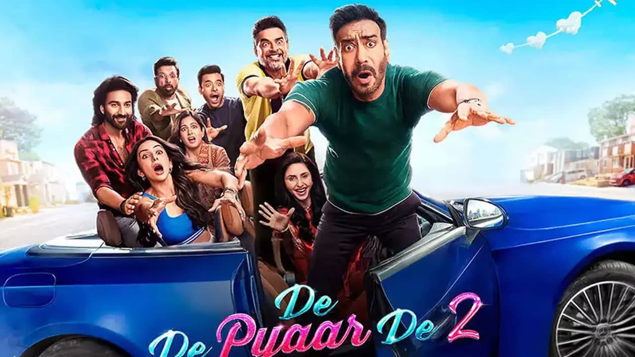 1. दे दे प्यार दे 2