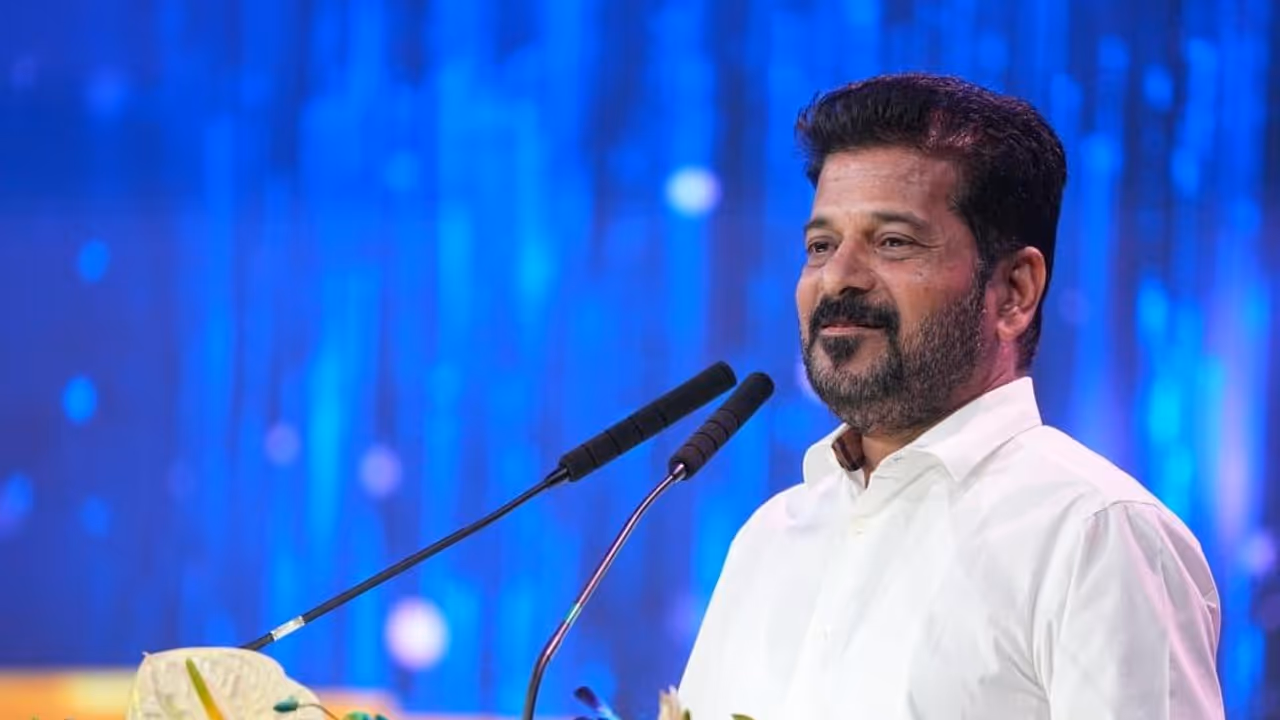 స్పోర్ట్స్ ఫీవర్‌లో హైదరాబాద్.. మెస్సీ రాకతో ఉత్సాహం