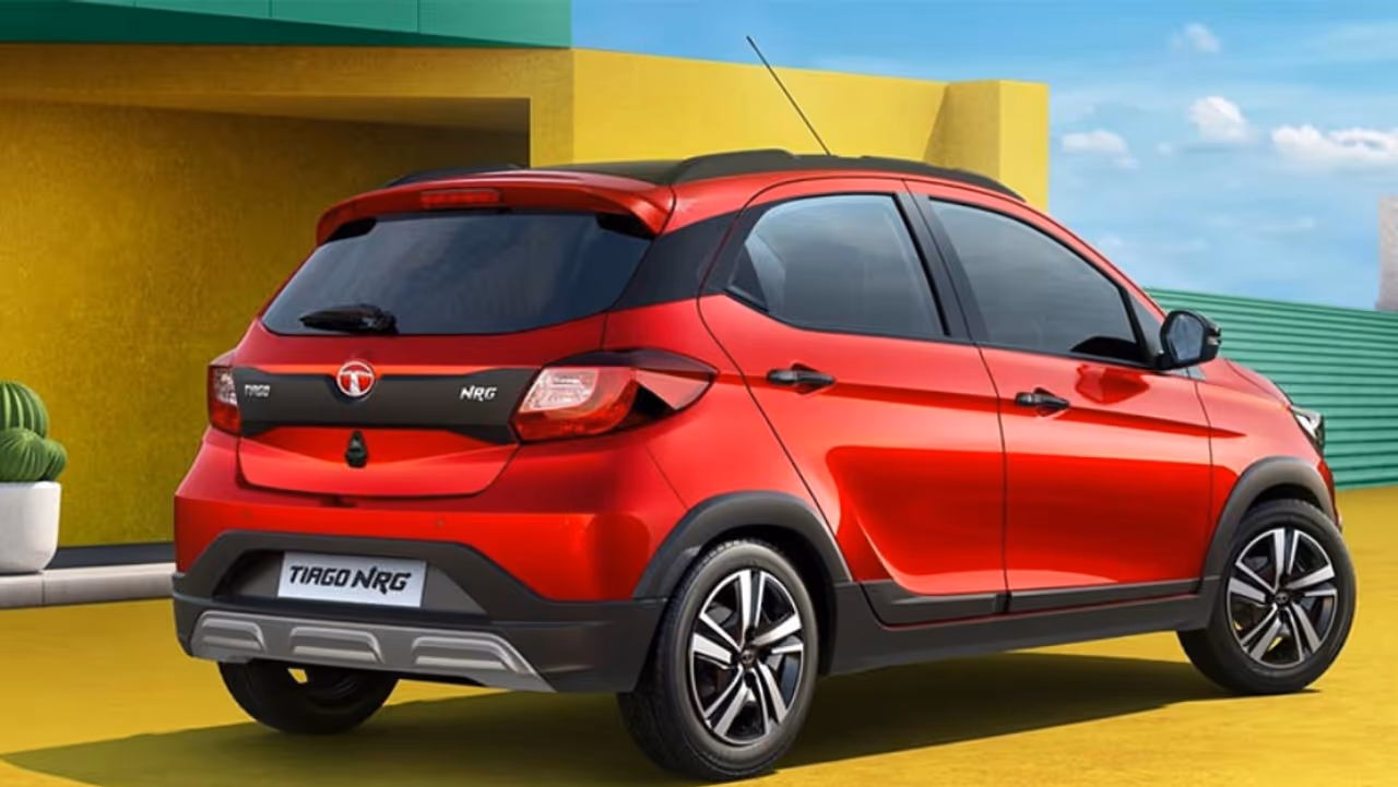 டாடா கார்