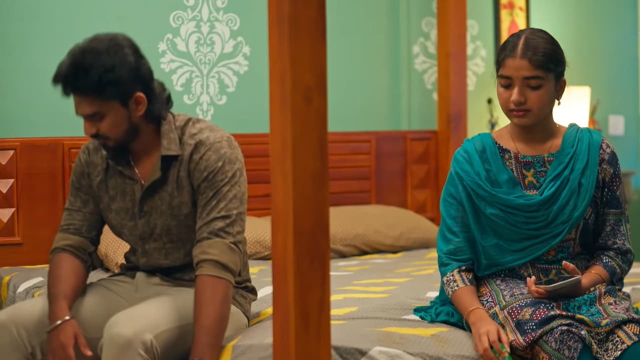 Ethirneechal Thodargiradhu Serial Today Episode