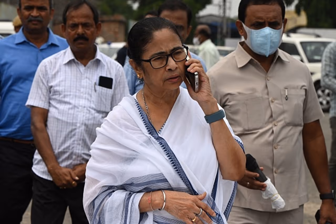 কোচবিহার সফরে মমতা কোচবিহার সফরে মমতা