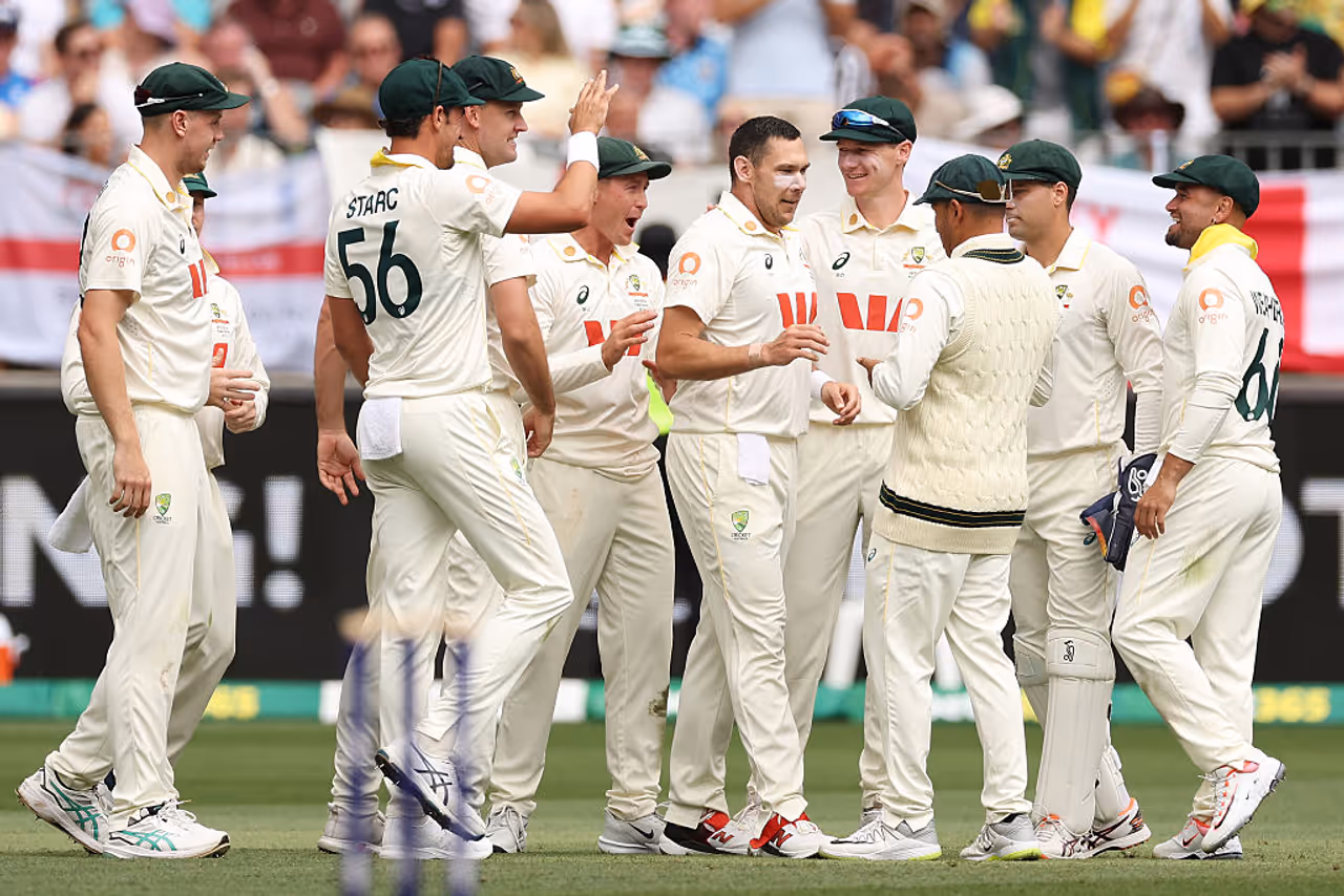Australia Take 1 0 Ashes Series Lead Australia Take 1 0 Ashes Series Lead
