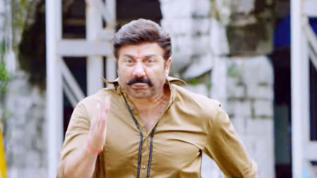 2018 में आई थी सनी देओल की इकलौती डबल रोल वाली फिल्म