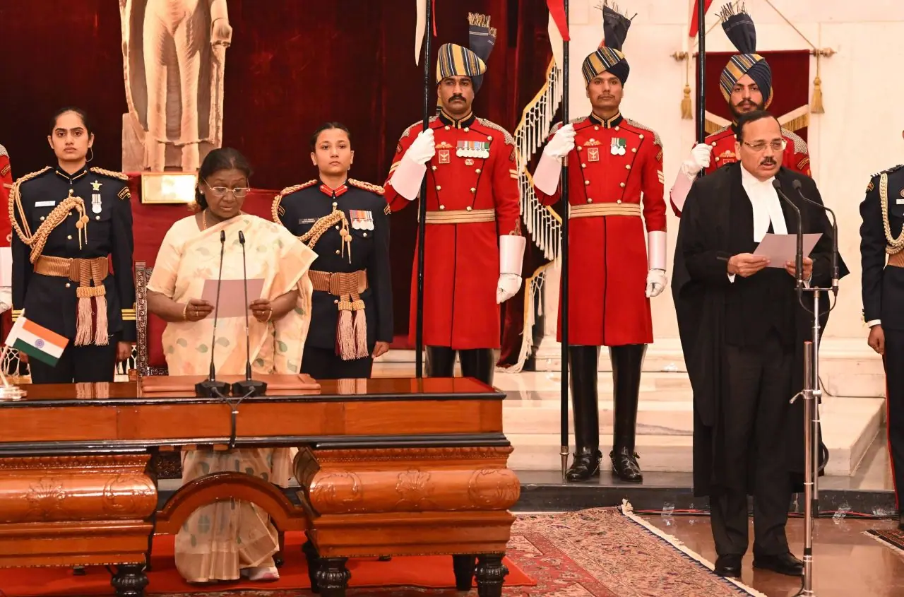  CJI జస్టిస్ సూర్య కాంత్ ప్రమాణస్వీకారం