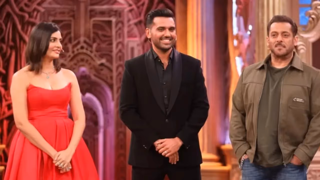 Yuzvendra Chahal, Suresh Raina Cheer For Malti Chahar Ahead Of Bigg Boss 19 Finale Yuzvendra Chahal, Suresh Raina Cheer For Malti Chahar Ahead Of Bigg Boss 19 Finale