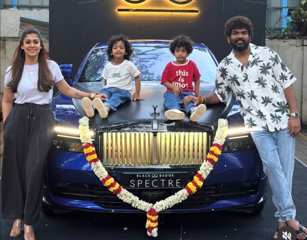 ലേഡി സൂപ്പർസ്റ്റാർ 