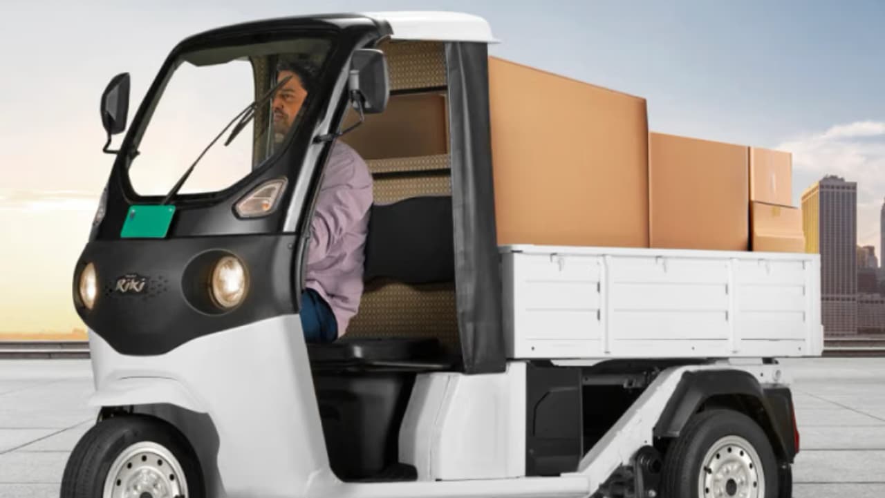 பஜாஜ் ரிக்கி இ ரிக்‌ஷா