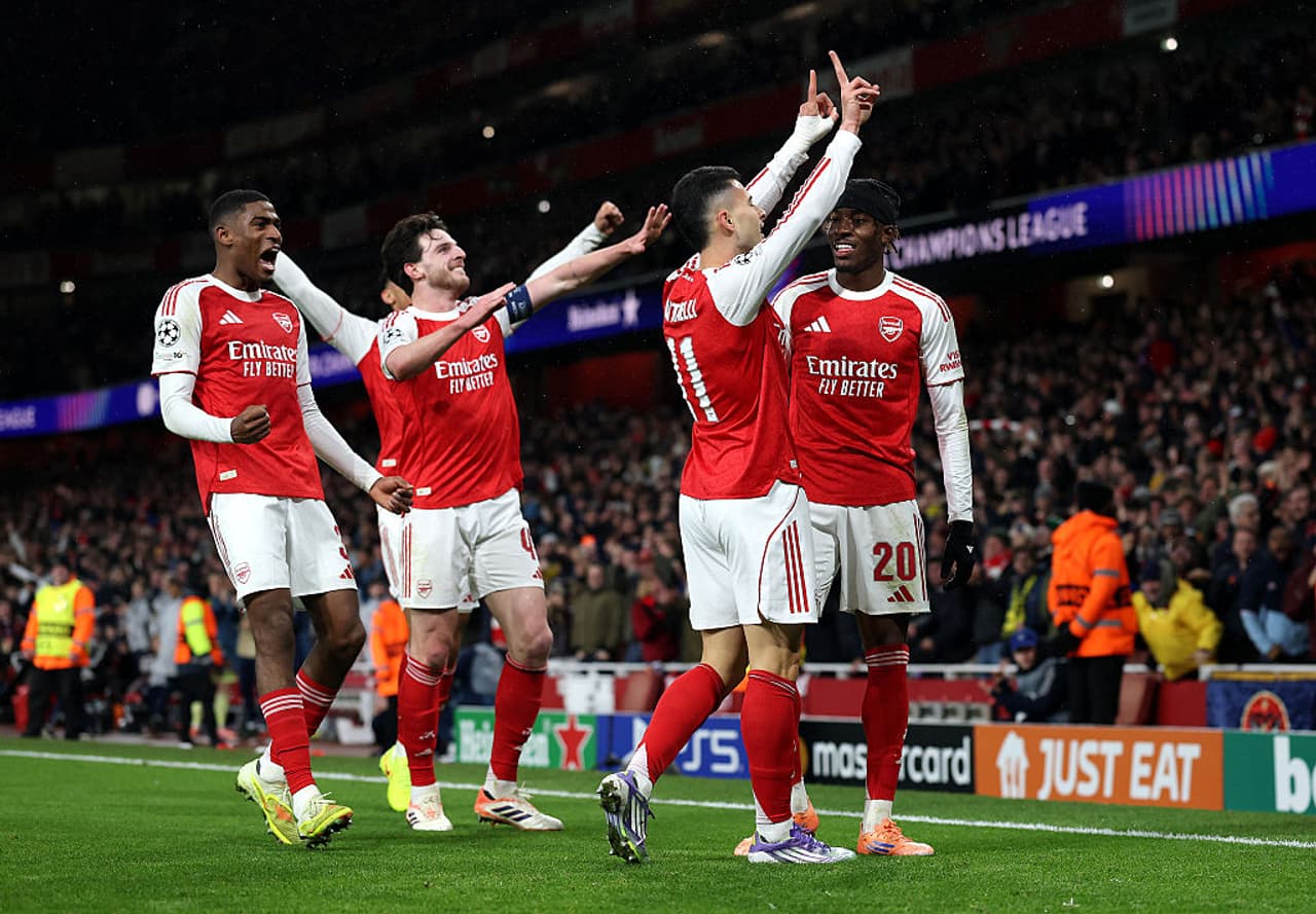 Arsenal Crowned Champions Arsenal Crowned Champions