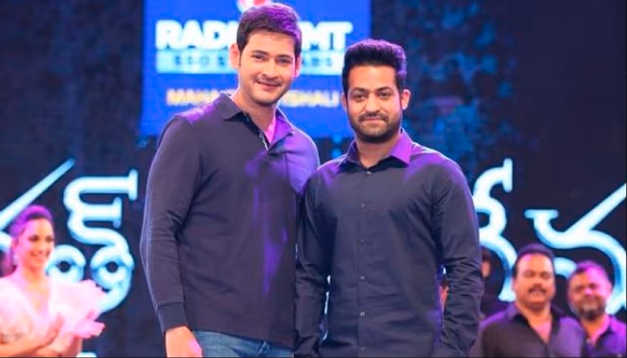 ఒకే ఏడాది రెండు సూపర్ హిట్లు 