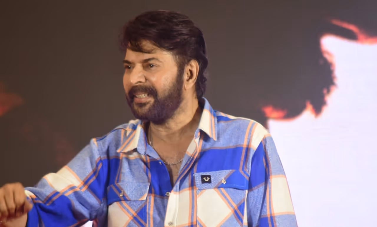 പ്രതിനായകനായി മമ്മൂട്ടി