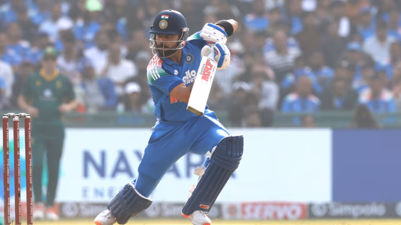 విరాట్ కోహ్లీ అద్భుత సెంచరీ !