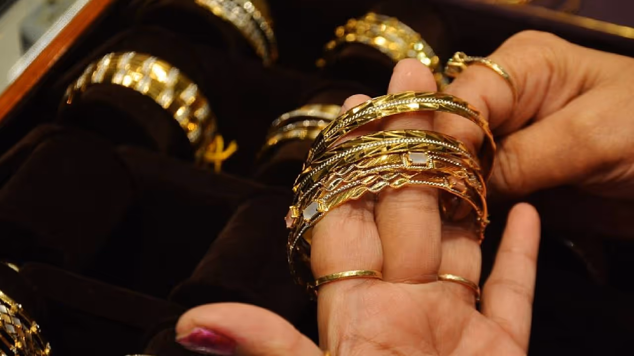  ಚಿನ್ನ ಮತ್ತು ಬೆಳ್ಳಿ ದರದಲ್ಲಿ ಏರಿಳಿತ