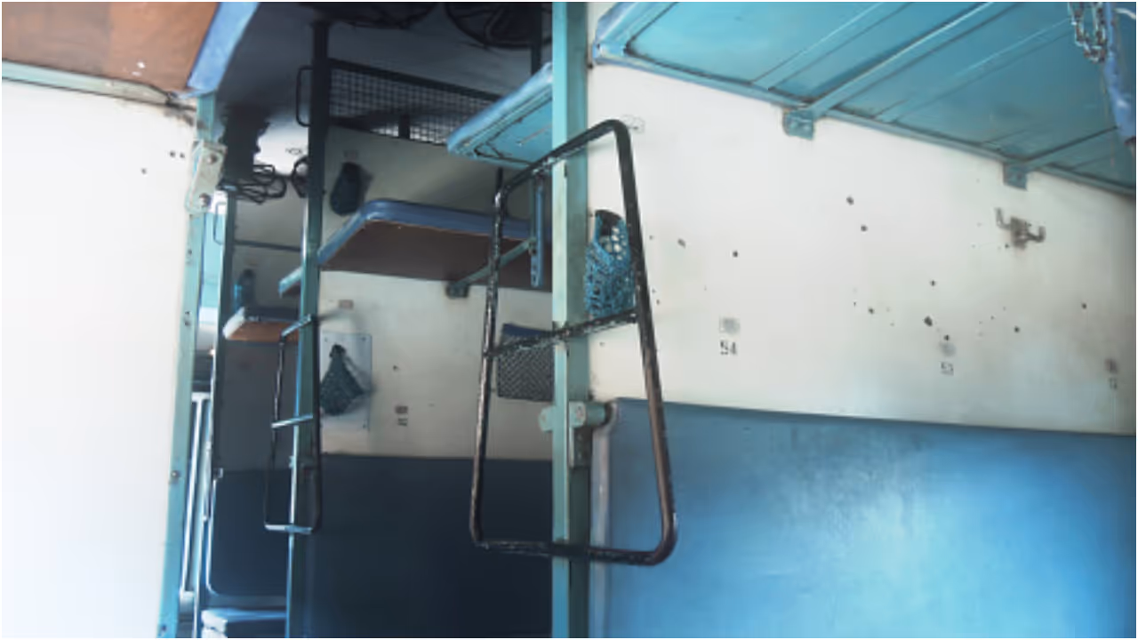 രാത്രികാല ട്രെയിൻ യാത്രകൾ രാത്രികാല ട്രെയിൻ യാത്രകൾ