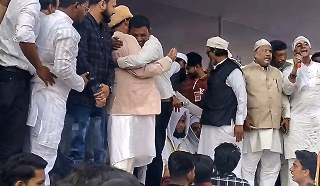 बाबरी मस्जिद बनकर रहेगी!