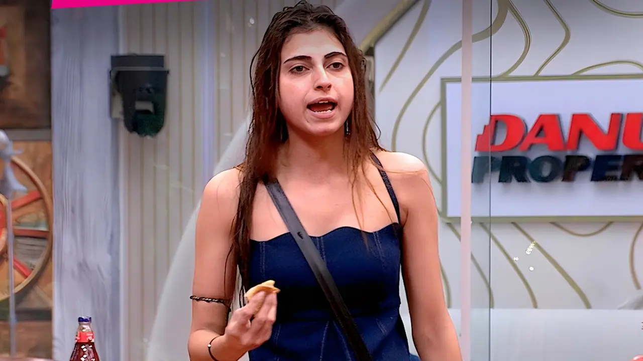 फरहाना भट्ट फरहाना भट्ट