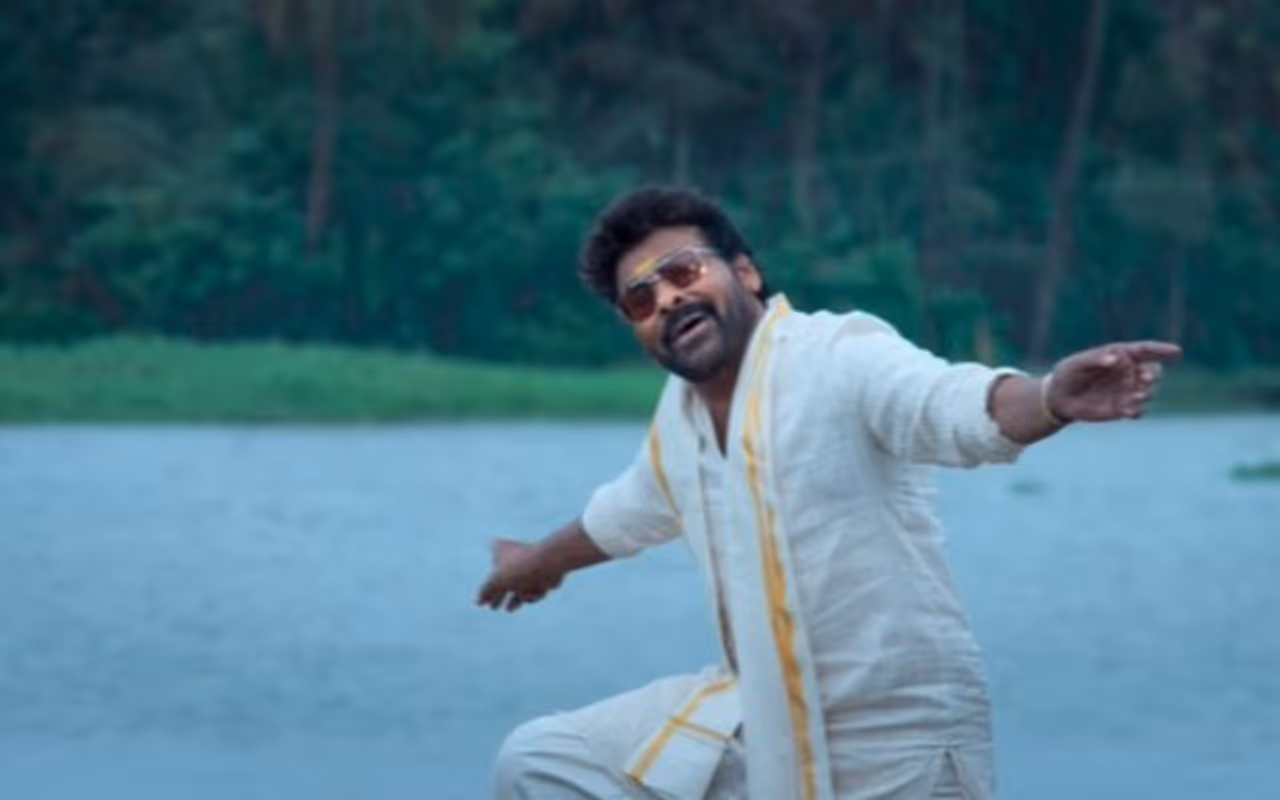 బ్యాగ్రౌండ్ లేకుండా ఎదిగిన హీరో 