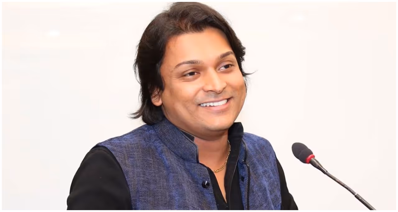 'തെളിവുകൾ നശിപ്പിക്കാൻ സാധ്യതയുള്ളതിനാൽ ജയിലിൽ തന്നെ കിടക്കട്ടെ' 'തെളിവുകൾ നശിപ്പിക്കാൻ സാധ്യതയുള്ളതിനാൽ ജയിലിൽ തന്നെ കിടക്കട്ടെ'