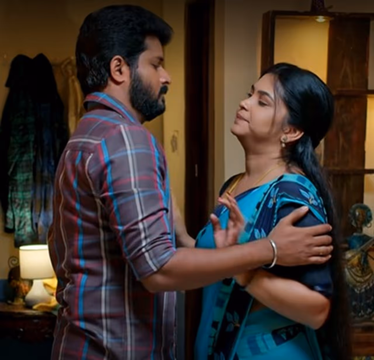 గుండె నిండా గుడి గంటలు