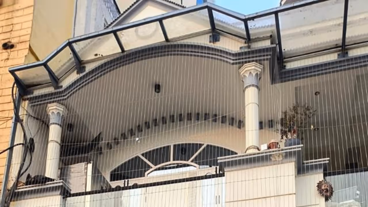 नकली कफ सिरप माफिया की करोड़ों की दुनिया नकली कफ सिरप माफिया की करोड़ों की दुनिया