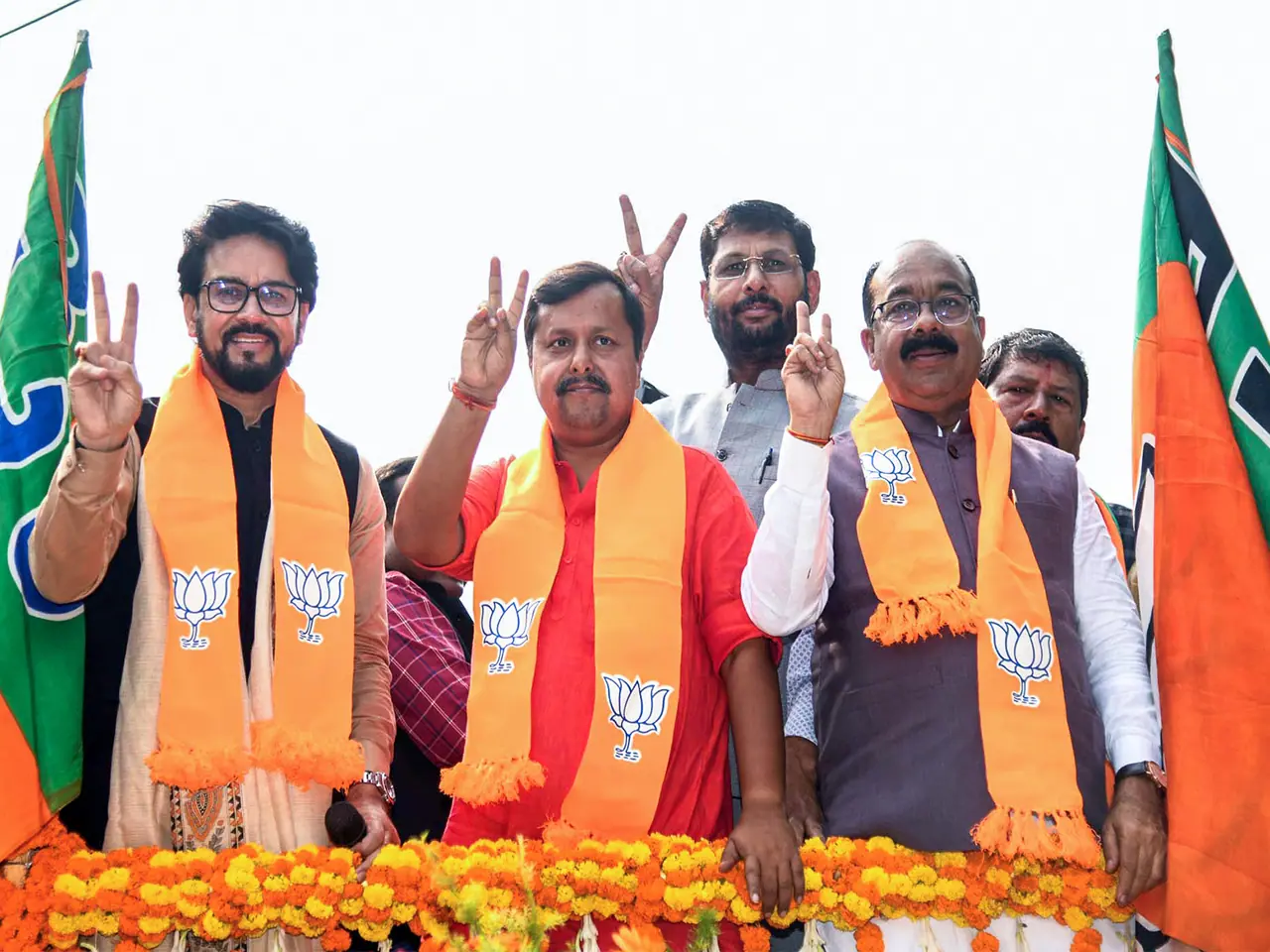 అతి పిన్న వయసులోనే బీజేపీ వర్కింగ్ ప్రెసిడెంట్: నితిన్ నబిన్ రికార్డ్ ! అతి పిన్న వయసులోనే బీజేపీ వర్కింగ్ ప్రెసిడెంట్: నితిన్ నబిన్ రికార్డ్ !