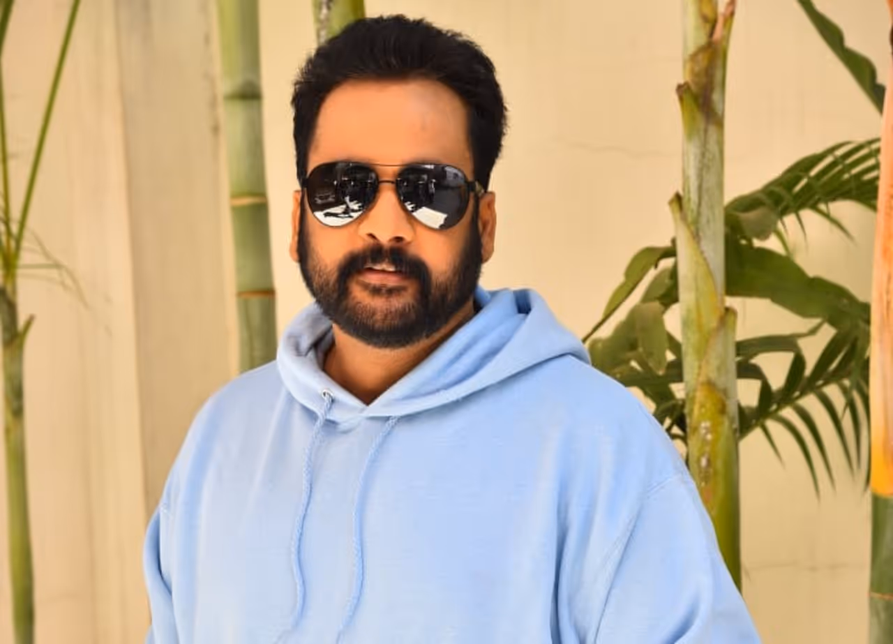 `కోర్ట్` తర్వాత దండోరా`తో రాబోతున్న శివాజీ `కోర్ట్` తర్వాత దండోరా`తో రాబోతున్న శివాజీ