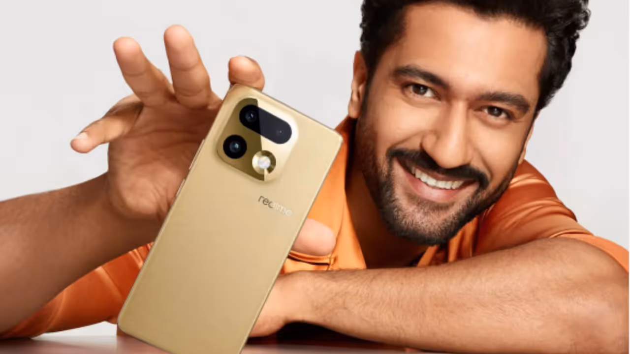 Realme 16 Pro Series : ఐఫోన్ను తలపించే ఫీచర్లు.. రియల్మీ 16 ప్రో, 16 ప్రో ప్లస్ లో సూపర్ ఫీచర్లు Realme 16 Pro Series : ఐఫోన్ను తలపించే ఫీచర్లు.. రియల్మీ 16 ప్రో, 16 ప్రో ప్లస్ లో సూపర్ ఫీచర్లు