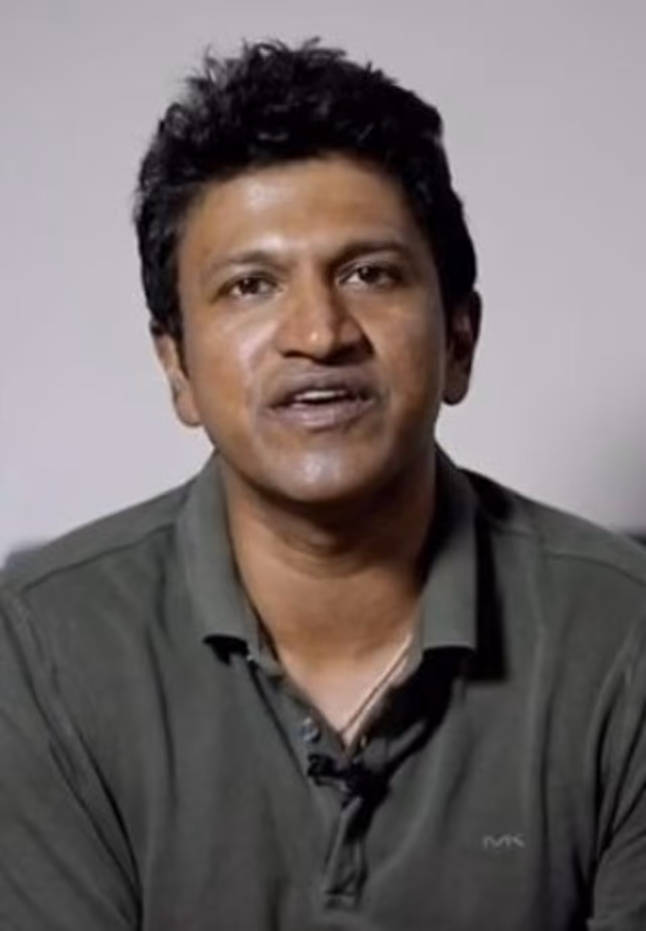 ಕರುನಾಡಿನ ಕಣ್ಮಣಿ ಕರುನಾಡಿನ ಕಣ್ಮಣಿ