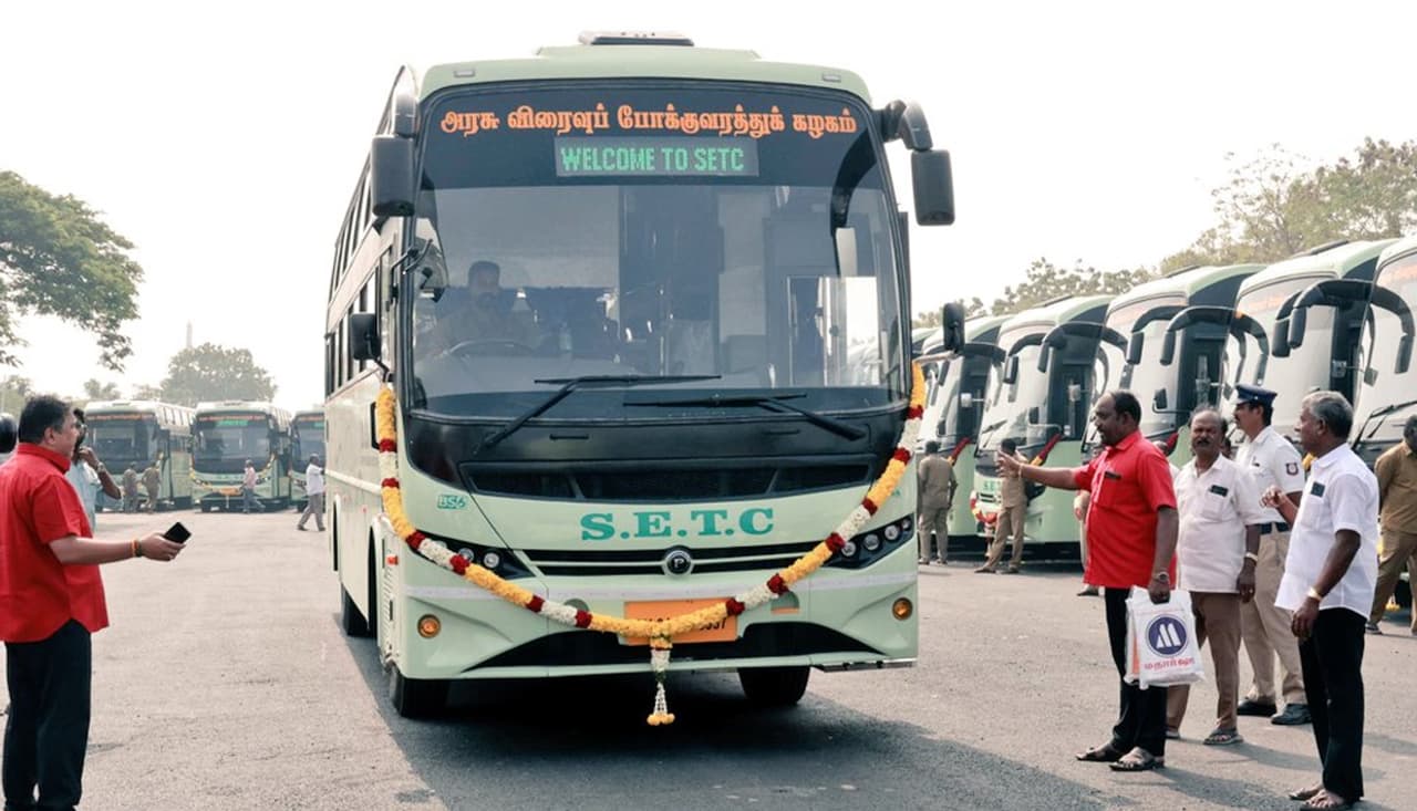 பொங்கல் சிறப்பு பேருந்துகள் பொங்கல் சிறப்பு பேருந்துகள்