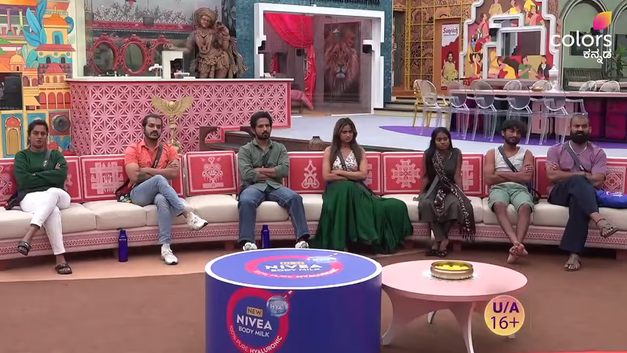 ಕಿತ್ತಾಡಿಕೊಂಡಿದ್ದ ಸ್ಪರ್ಧಿಗಳೆಲ್ಲಾ ಶಾಕ್ ಕಿತ್ತಾಡಿಕೊಂಡಿದ್ದ ಸ್ಪರ್ಧಿಗಳೆಲ್ಲಾ ಶಾಕ್